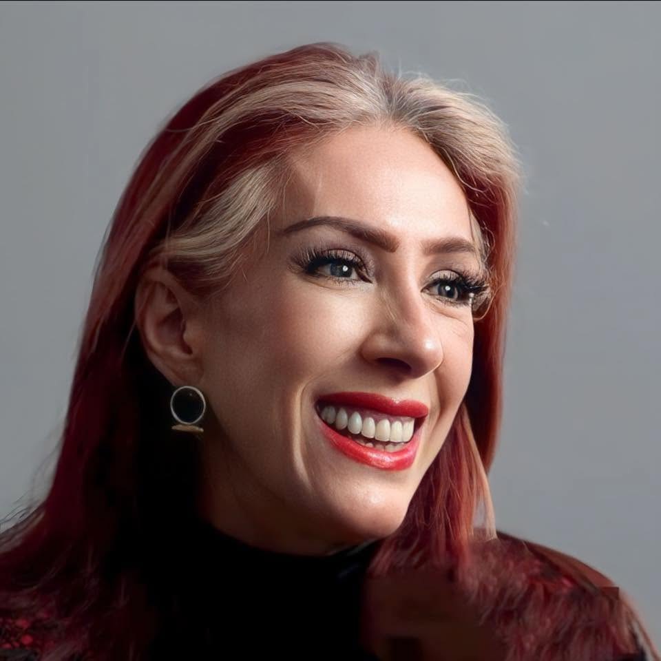 Retrato profesional de Adriana de la Fuente